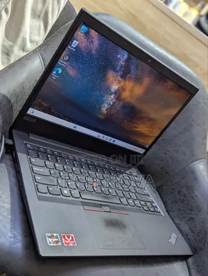 Laptop Lenovo 16GB AMD Ryzen 5 SSD 256GB
