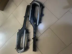 Hyundai Santa Fe 2017 Fog Light Cover and Chrome