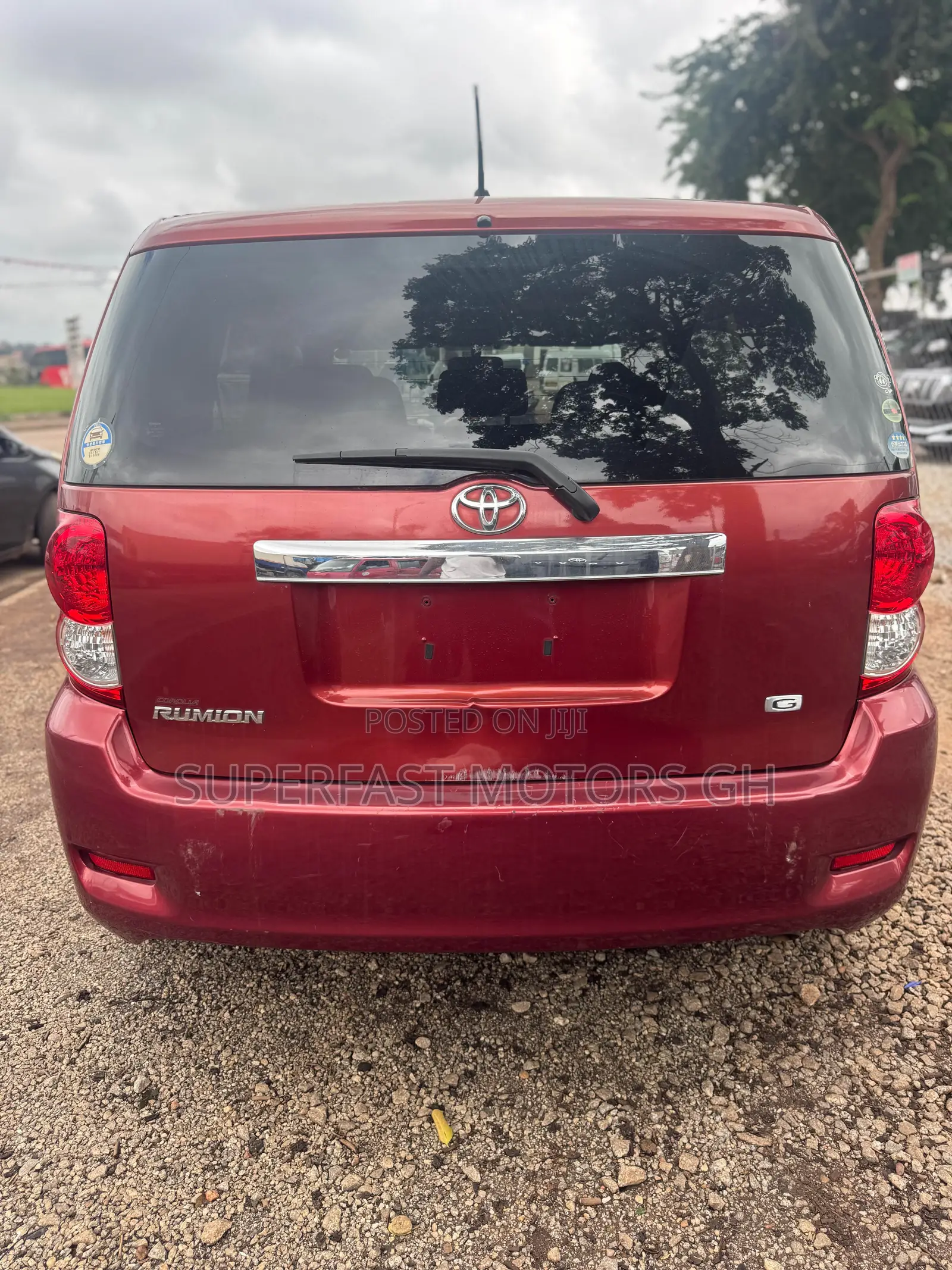 Toyota Corolla Rumion 2012 Orange