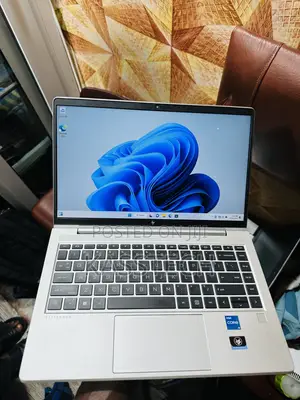 Laptop HP EliteBook 640 G9 16GB Intel Core I5 SSD 256GB