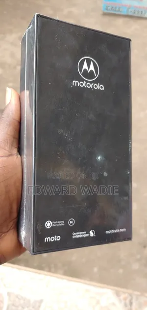 New Motorola Edge 50 Fusion 256 GB Red