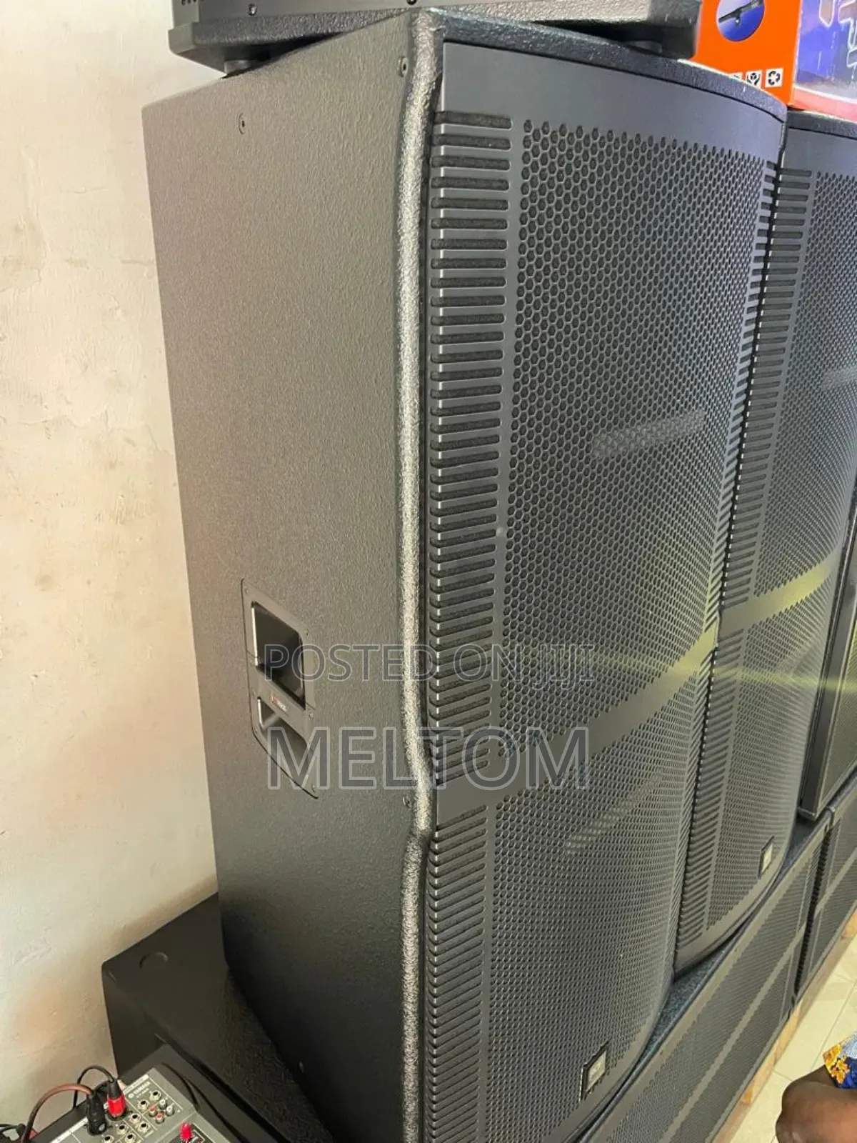 Rcf Full Range Mid Speaker