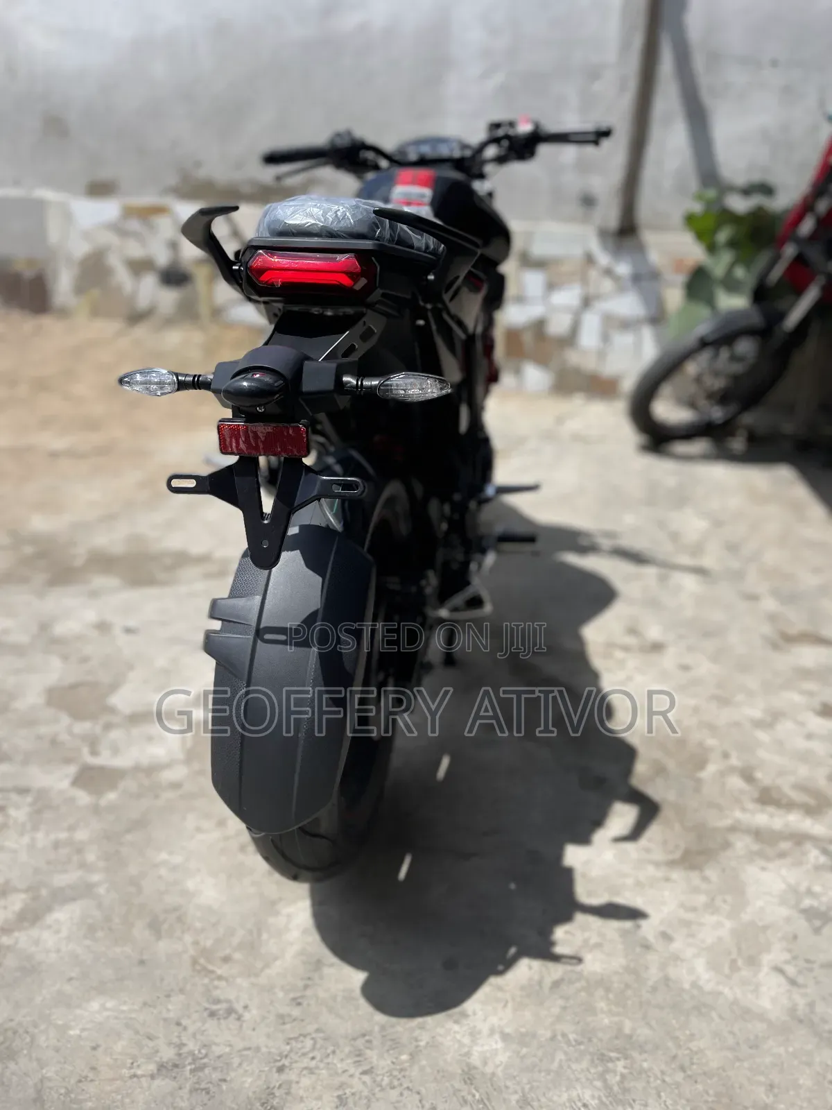 New Lifan 2024 Red
