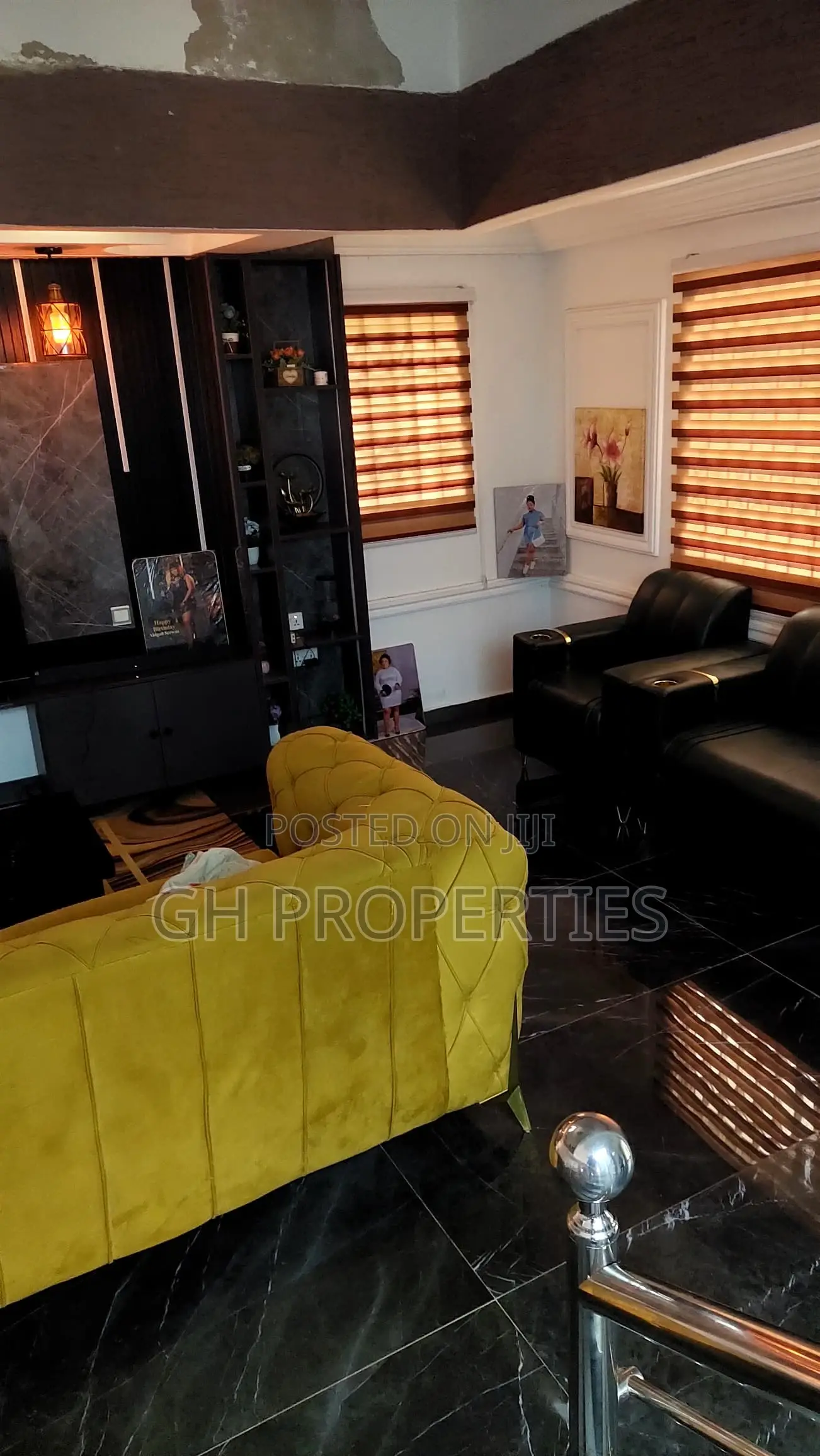 4bdrm House in Yabe, Kumasi Metropolitan for sale