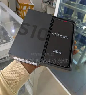 New Samsung Galaxy S10 128 GB Black