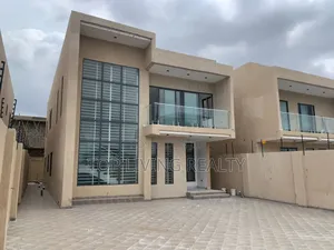 4bdrm Townhouse/Terrace in Legon Hills, Ashaley Botwe for sale