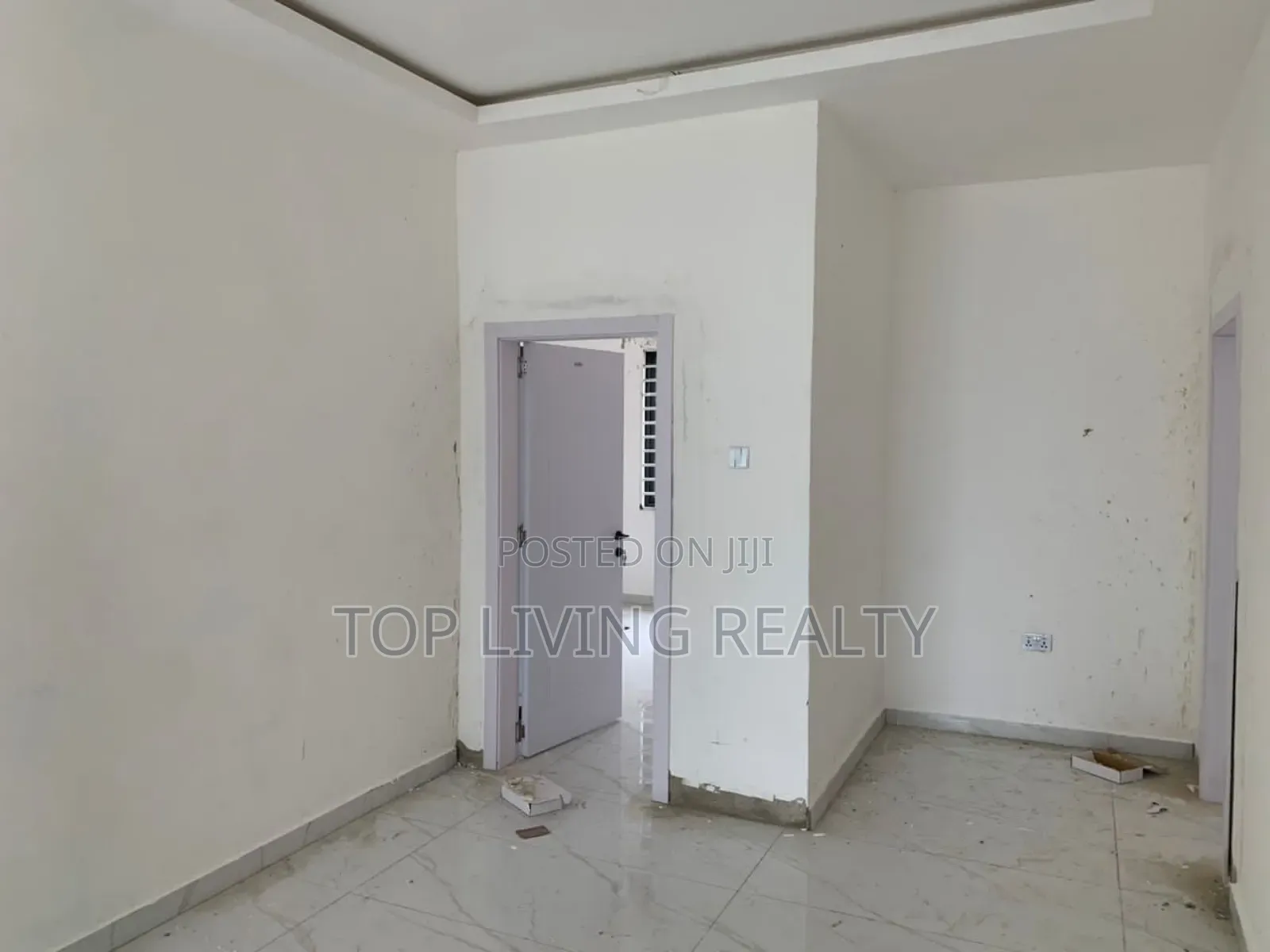4bdrm Townhouse/Terrace in Legon Hills, Ashaley Botwe for sale