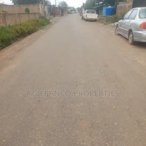 2 and Helf Plots for Sale at Spintex