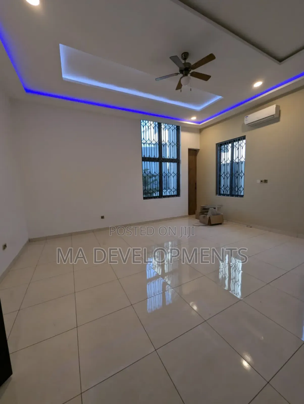 6bdrm Mansion in Madev Realty, Airport Residential Area for sale