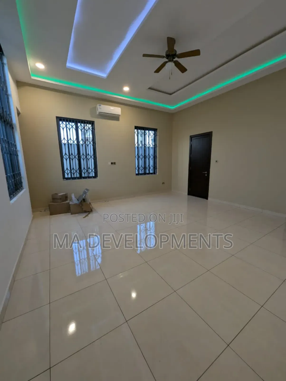 6bdrm Mansion in Madev Realty, Airport Residential Area for sale