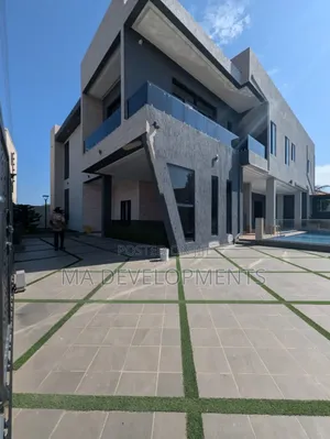 6bdrm Mansion in Madev Realty, Airport Residential Area for sale