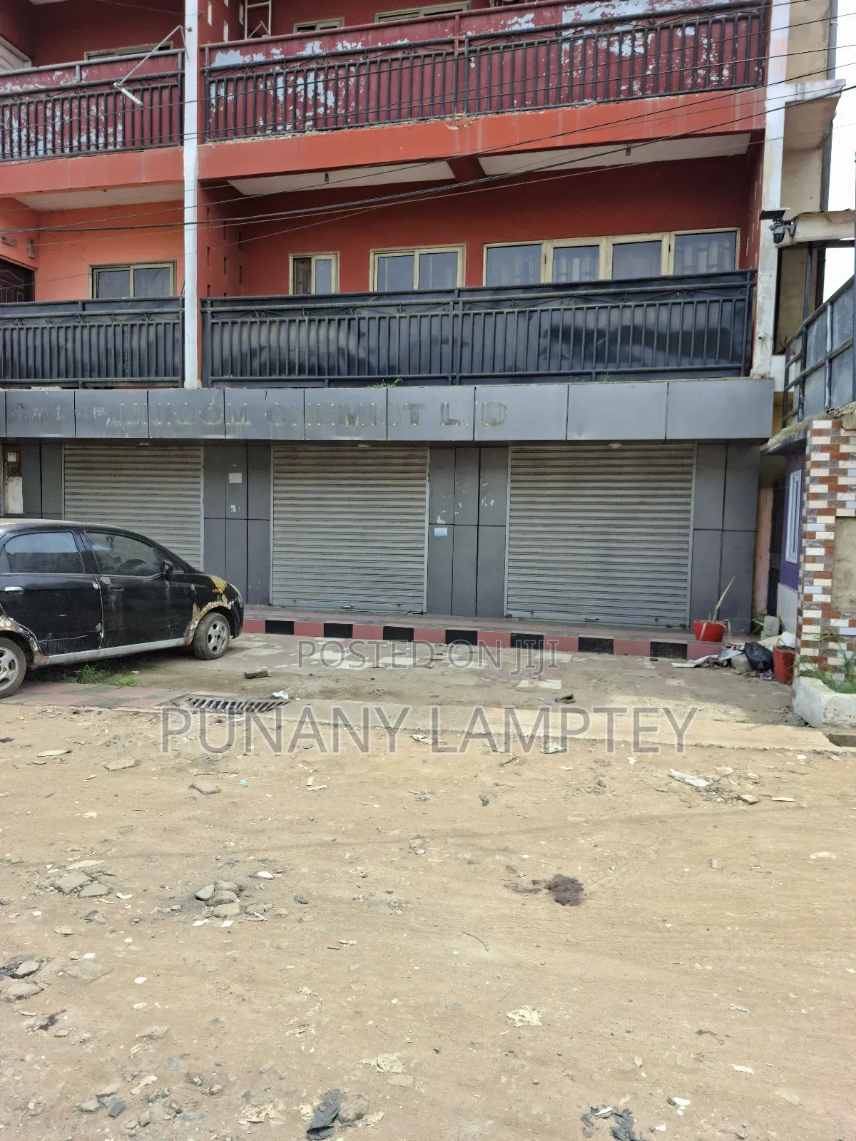 A Big Shop for Rent at Osu Re Not Far From the MTN Office