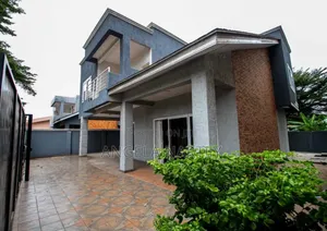 4bdrm House in Community 18 Spintex for sale
