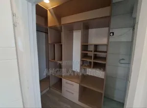 3bdrm House in Manet-East Airport, Accra Metropolitan for sale