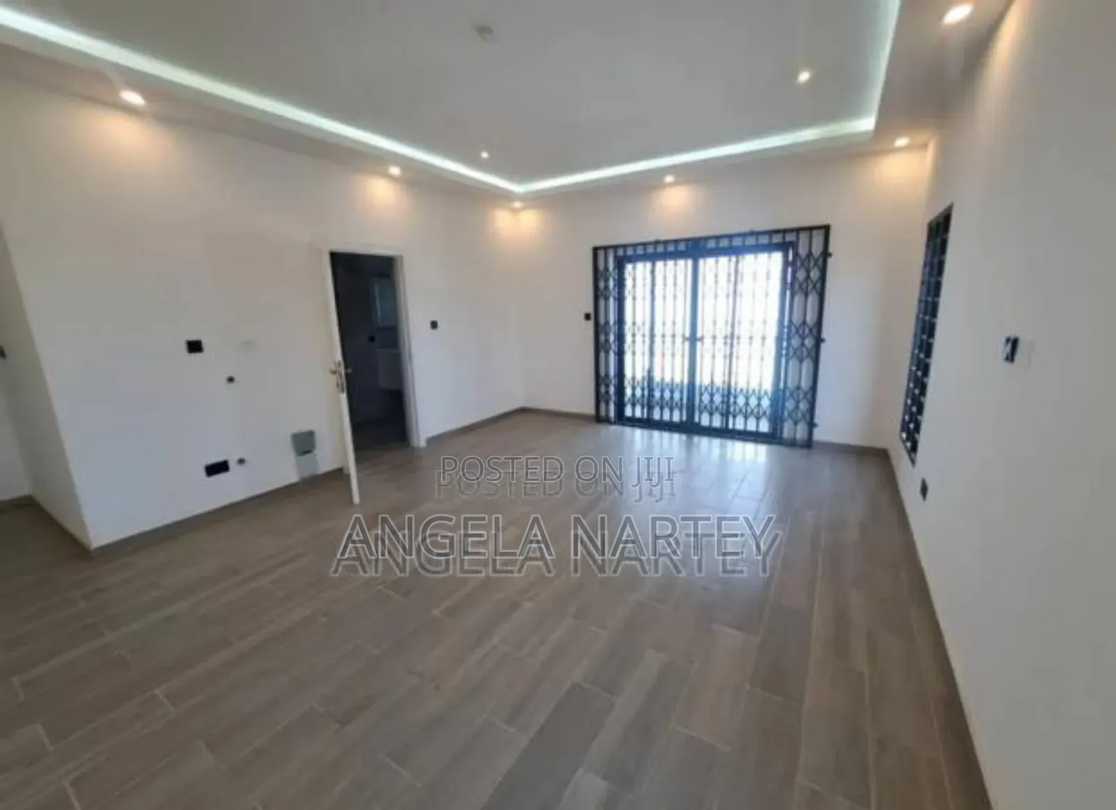3bdrm House in Manet-East Airport, Accra Metropolitan for sale