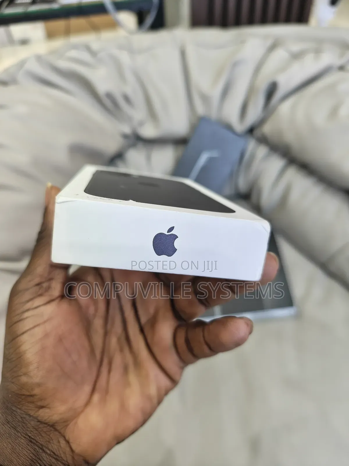 New Apple iPhone 16 512 GB Black