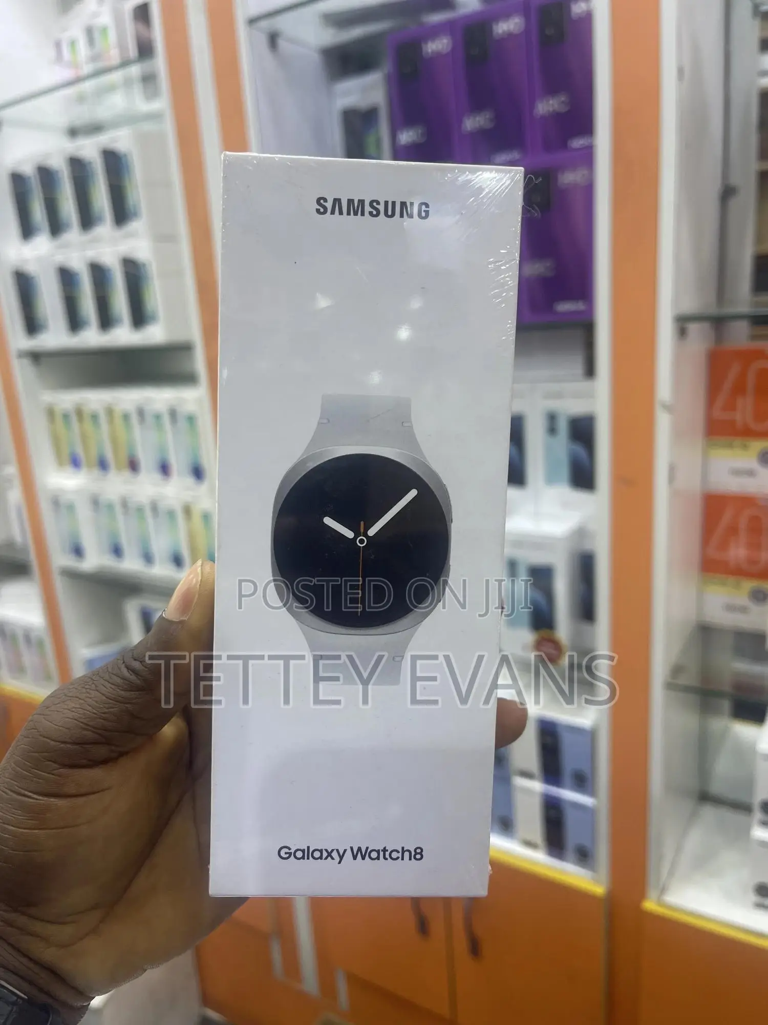 Samsung Galaxy Watch 8 L330