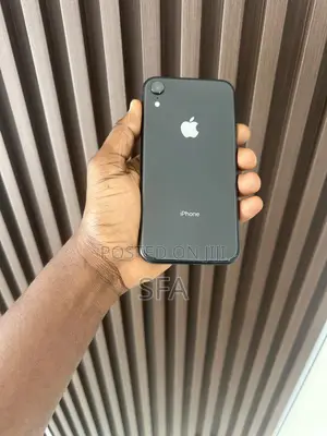 Apple iPhone XR 64 GB Black