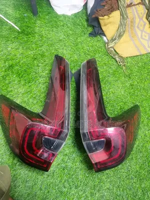 Honda Cr-v CRV 2020,2021,2022 Taillight/ Tail Light/ Rear Light