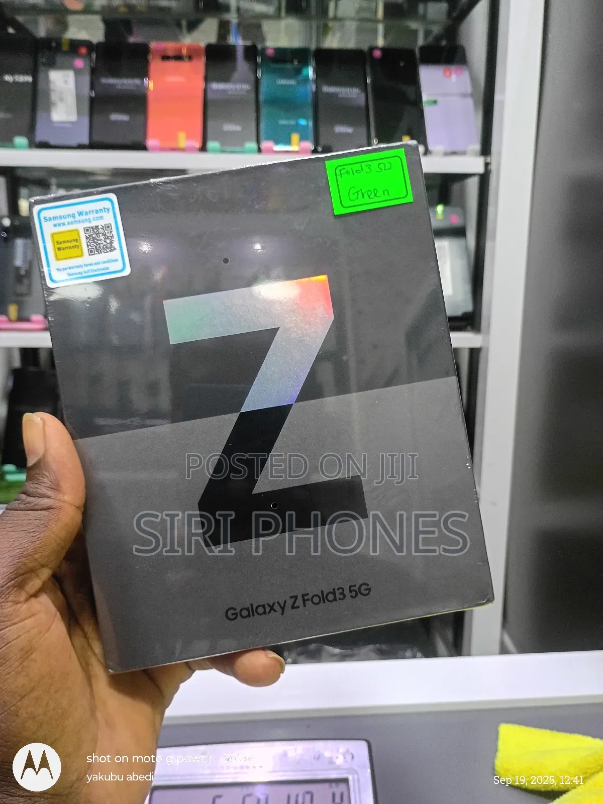 New Samsung Galaxy Z Fold 3 256 GB Black