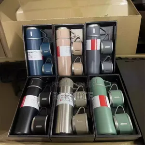 **500ml Vacuum Flask With 2 Cups – Premium Gift Set
