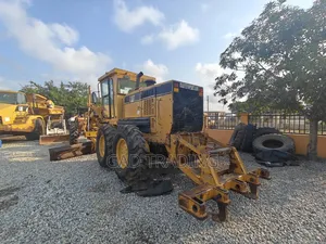 140h Caterpillar Gradder