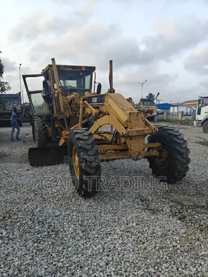 140h Caterpillar Gradder