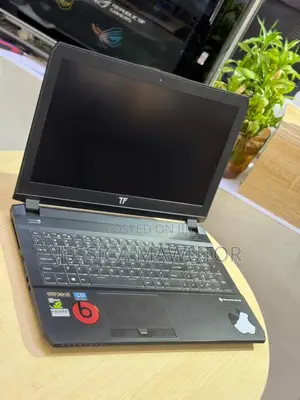 Server 16GB Intel Core i7 SSD 128GB