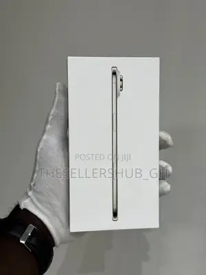 New Apple iPhone Air 256 GB Silver