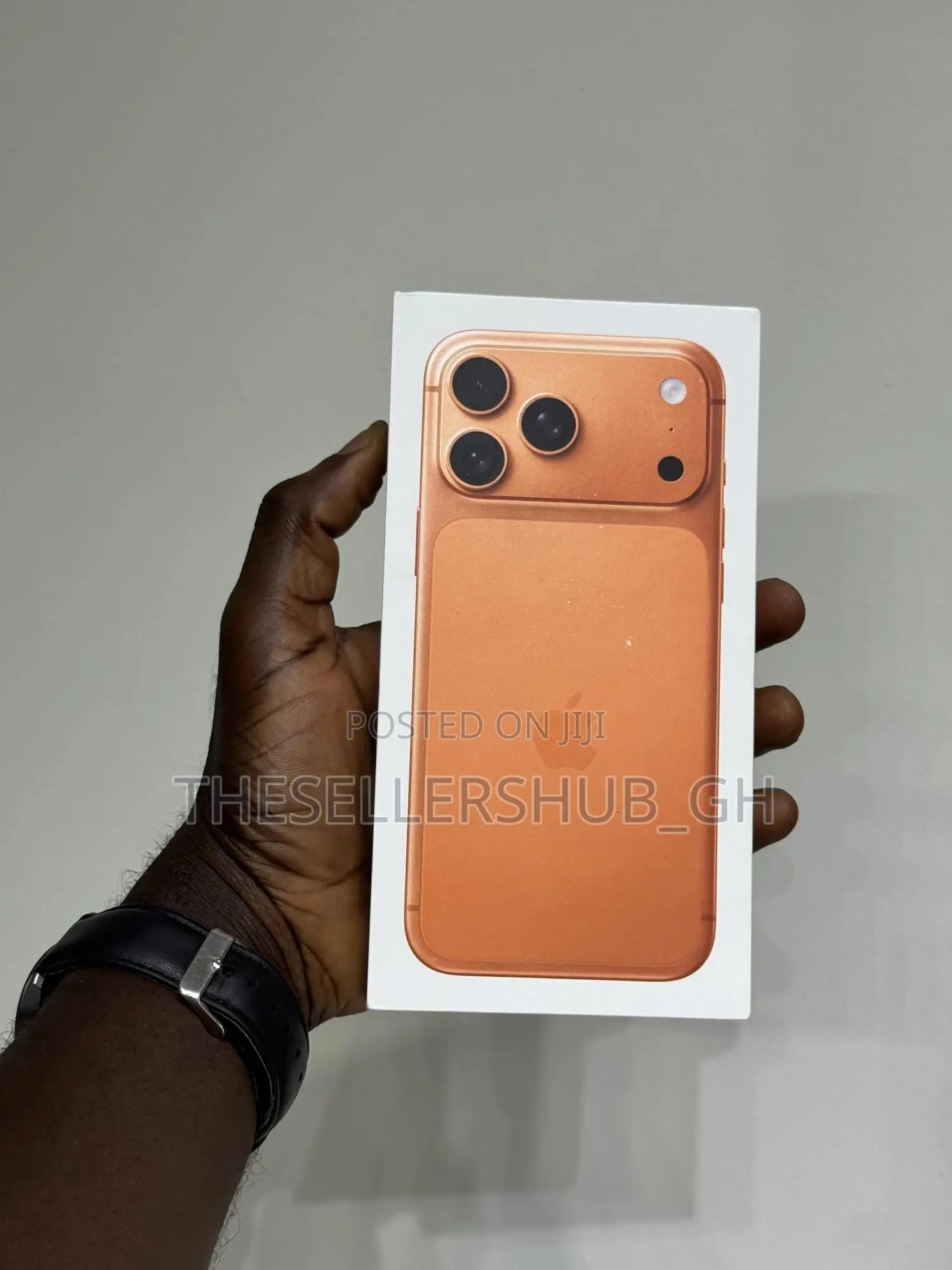 New Apple iPhone 17 Pro Max 256 GB Orange
