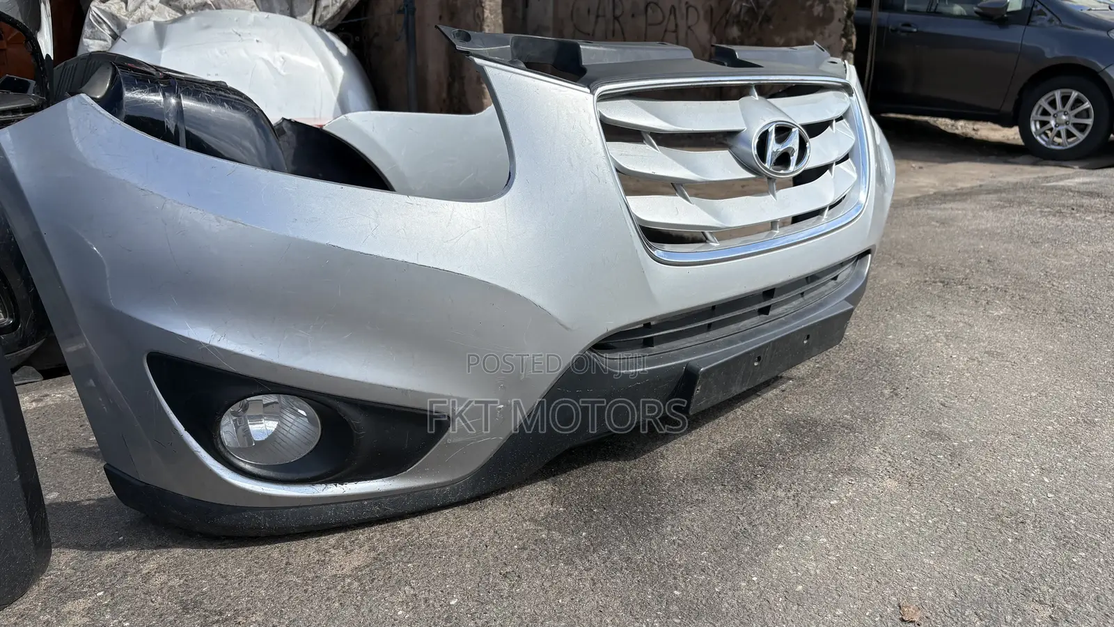 Hyundai Santa Fe Front Bumper 2008,2009,2010,2011,2012,2013,2014
