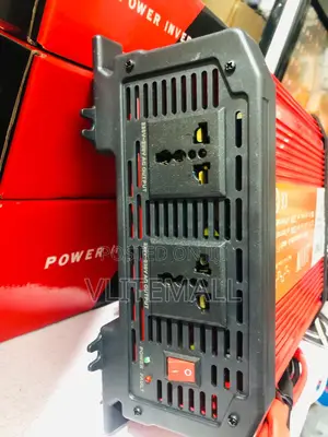 Dc12v to Ac220v Power Inverter 2000w