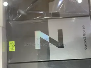 New Samsung Galaxy Z Flip 3 128 GB Black