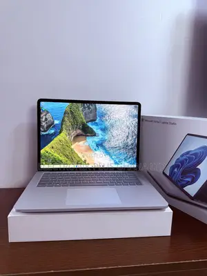 Laptop Microsoft Surface Laptop Studio 16GB Intel Core i7 SSD 512GB