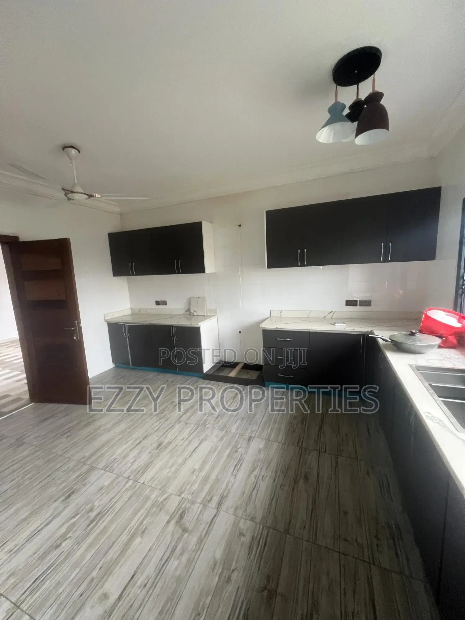 4bdrm House in East Legon Trasaco for rent