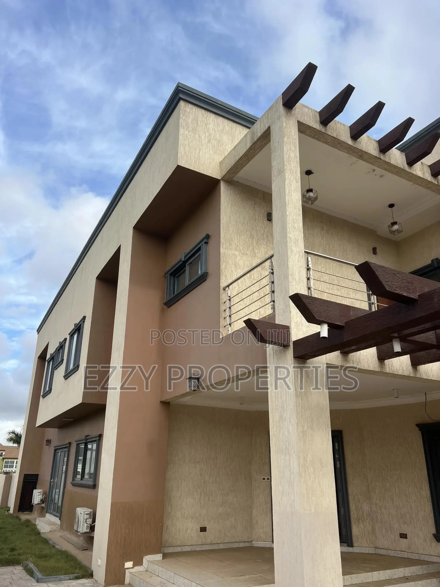 4bdrm House in East Legon Trasaco for rent