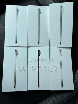 New Apple iPhone Air 256 GB Gold