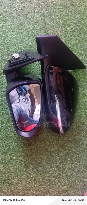 Hyundai Elantra 2017-2020 Mirror Sensor and Light