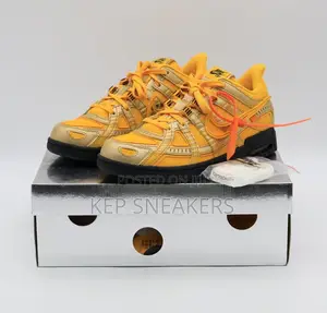 Off-White X Nike Air Rubber Dunk "University Gold"