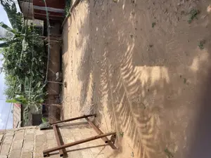 Fairly Use House for Sale at Ashongman City,