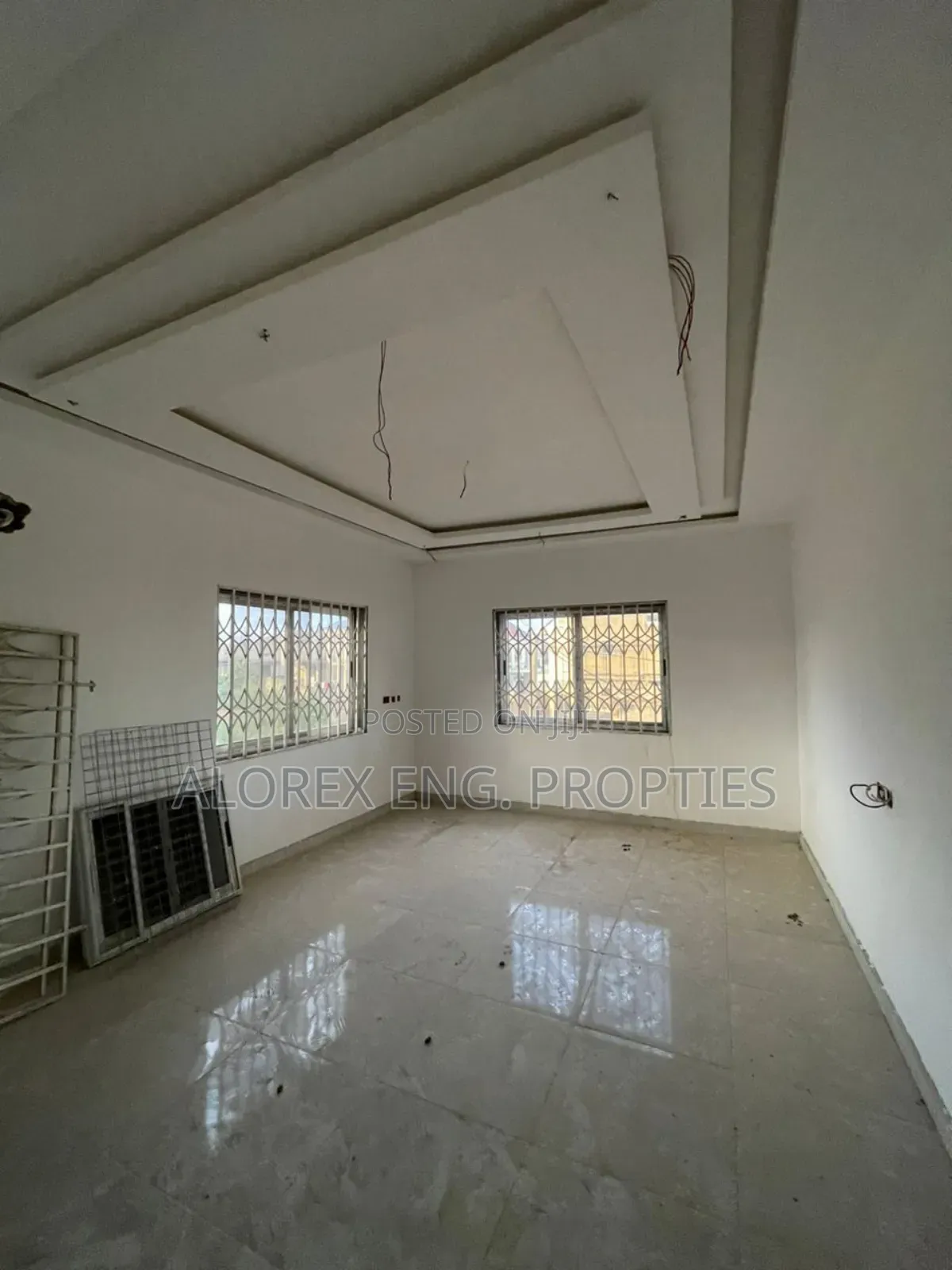 4bdrm Duplex in Pantang Hospital, Adenta for rent