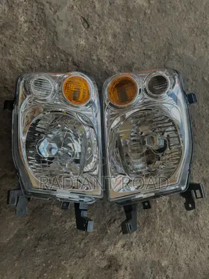 Nissan Hardbody Headlight