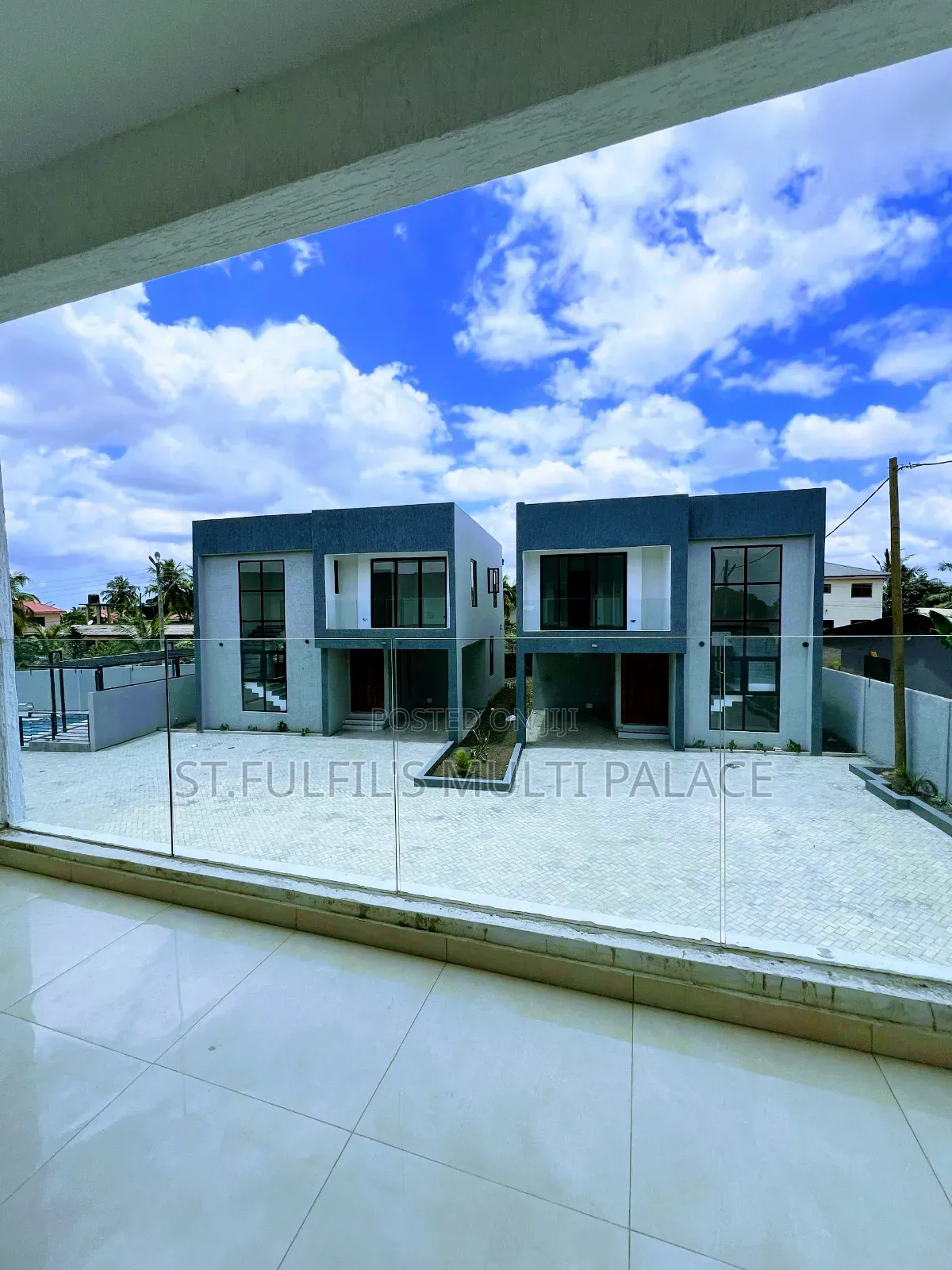 4bdrm Townhouse/Terrace in 2Mins Away From The, Adenta for sale