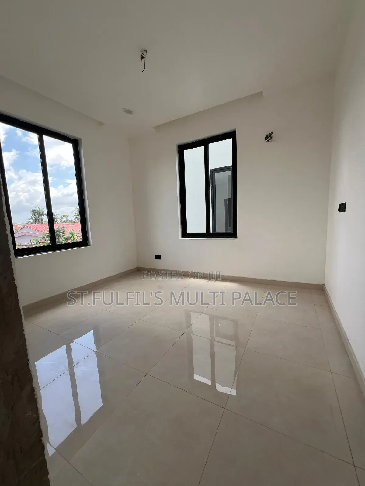 4bdrm Townhouse/Terrace in 2Mins Away From The, Adenta for sale