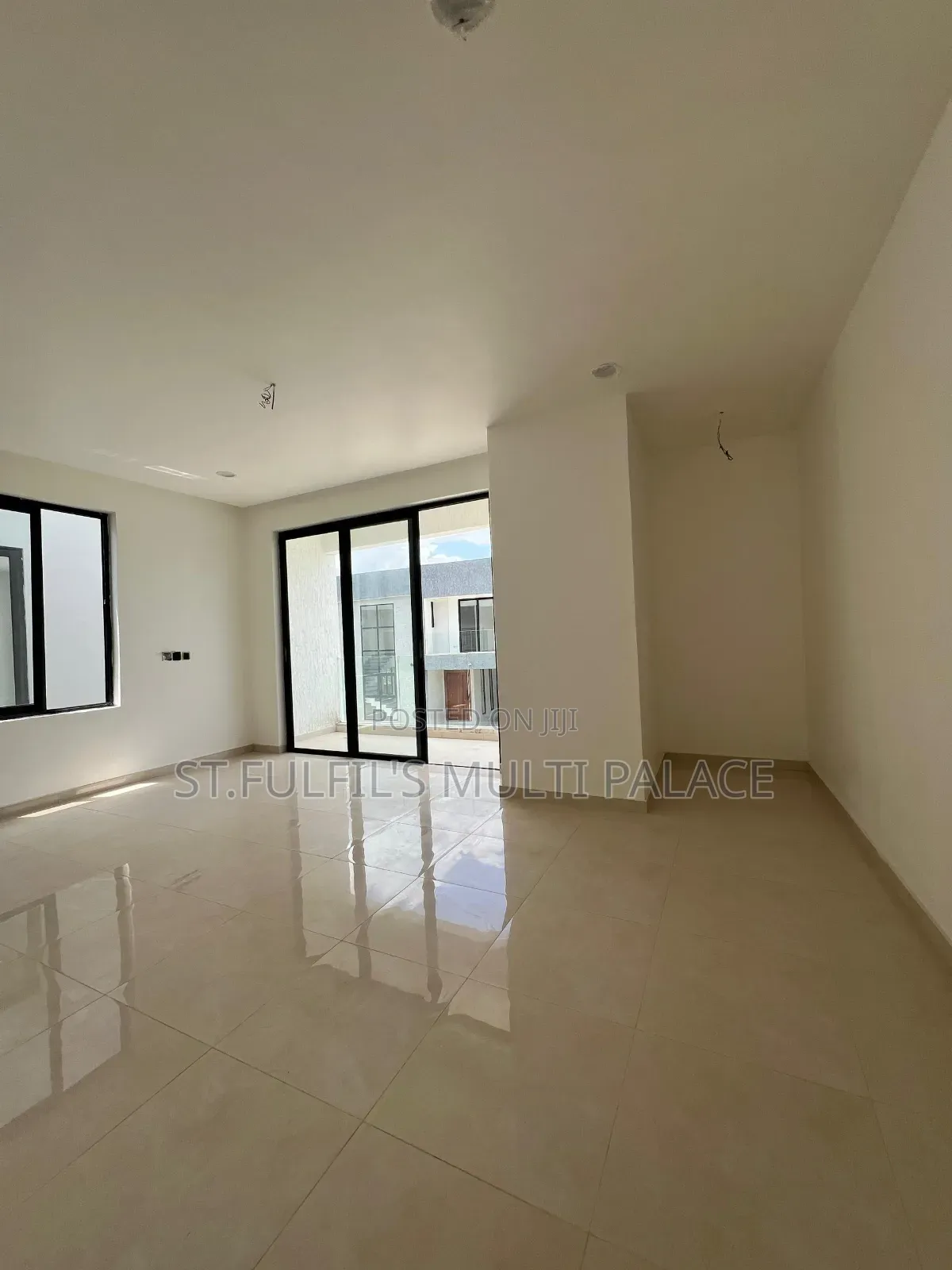 4bdrm Townhouse/Terrace in 2Mins Away From The, Adenta for sale