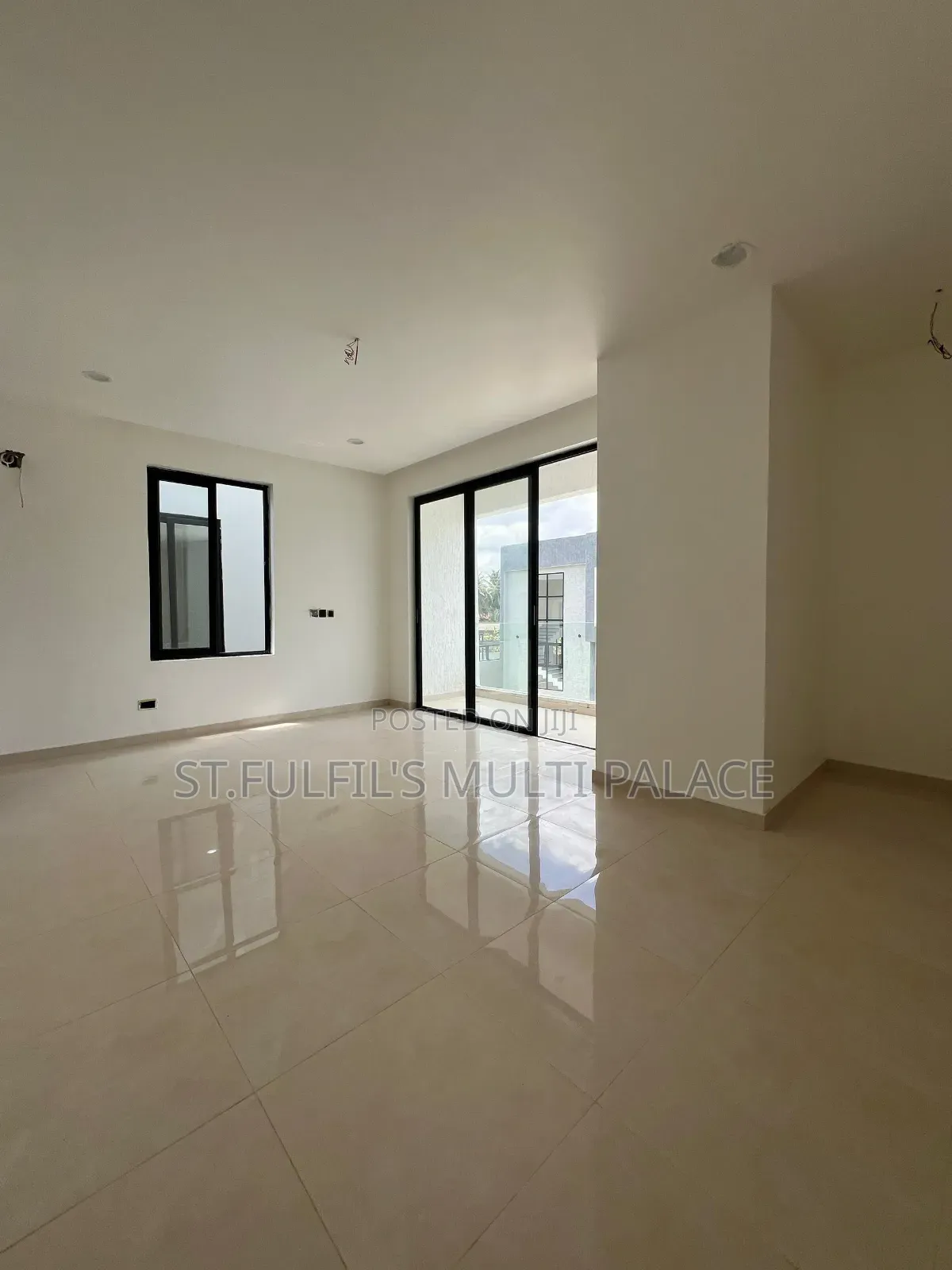 4bdrm Townhouse/Terrace in 2Mins Away From The, Adenta for sale