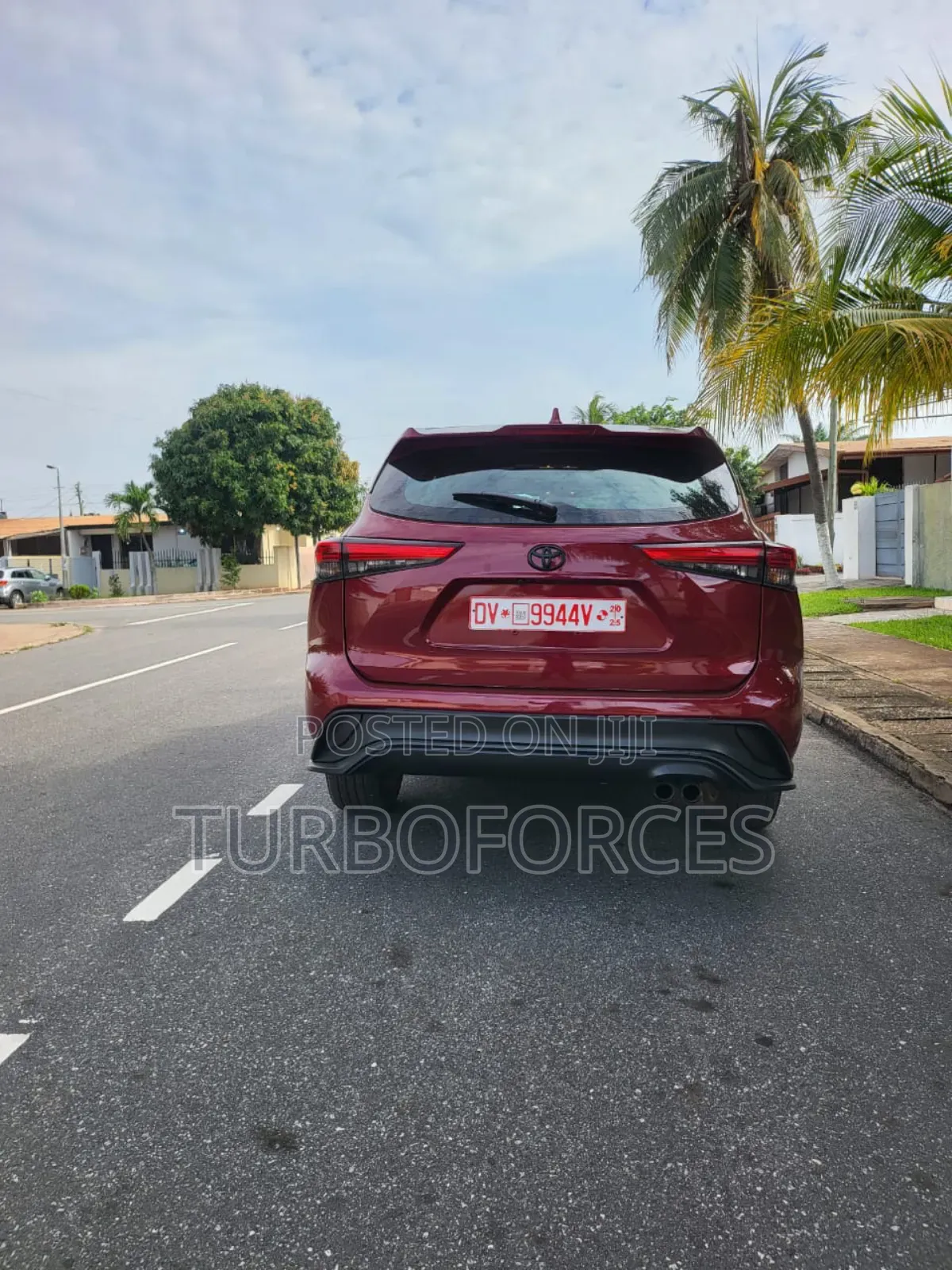 Toyota Highlander XSE 2021 Red