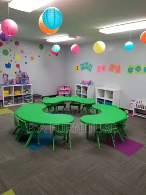 Kids Learning Table— Semi Circle