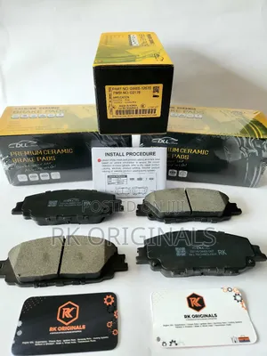Toyota Corolla 2019-2025/Prius 2023-2025 Front Ceramic Brake Pads