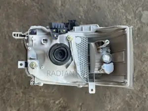 Toyota Stanbic 2014-2016 Headlight